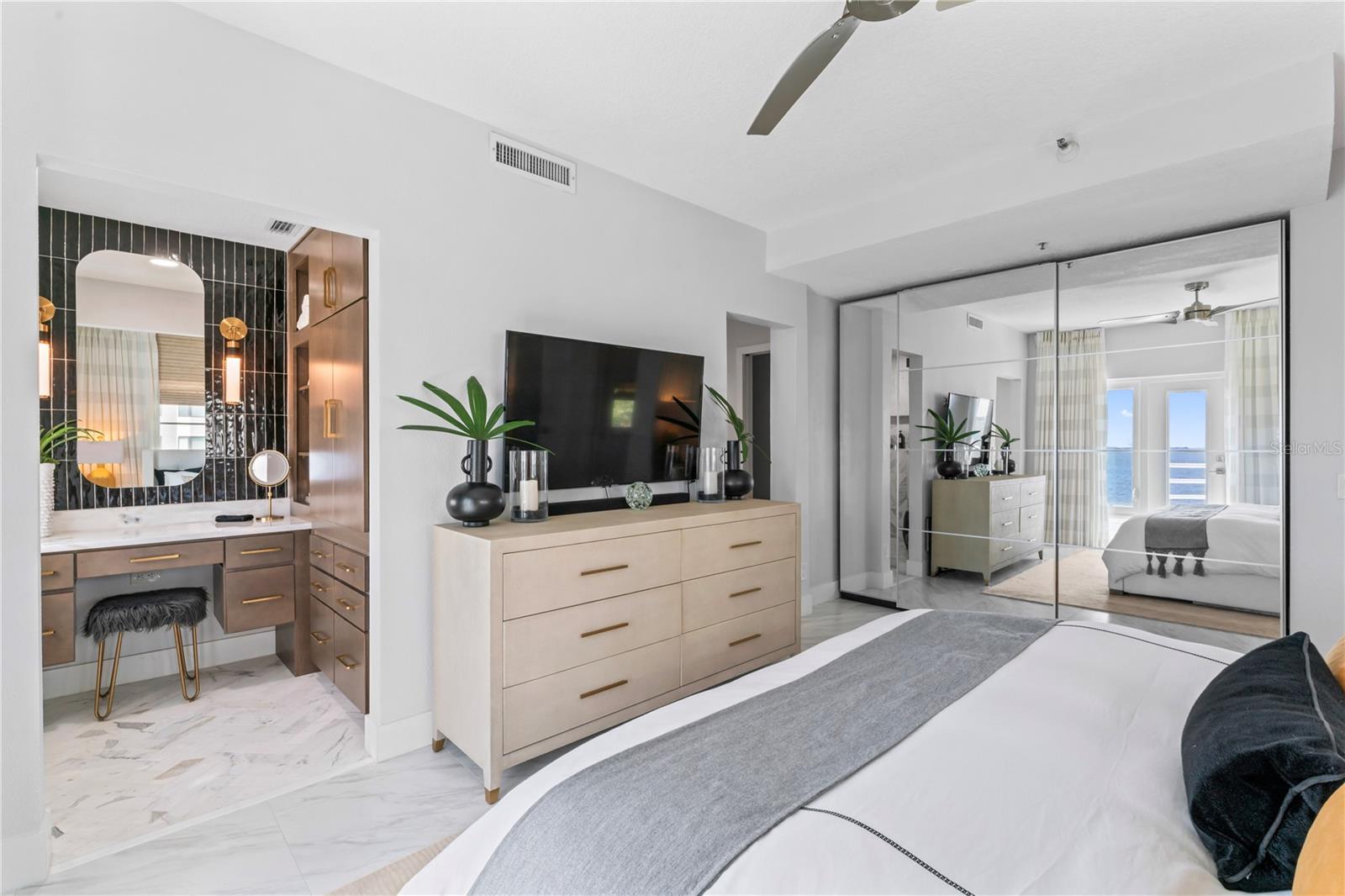 4950 BAYSHORE BLVD #27