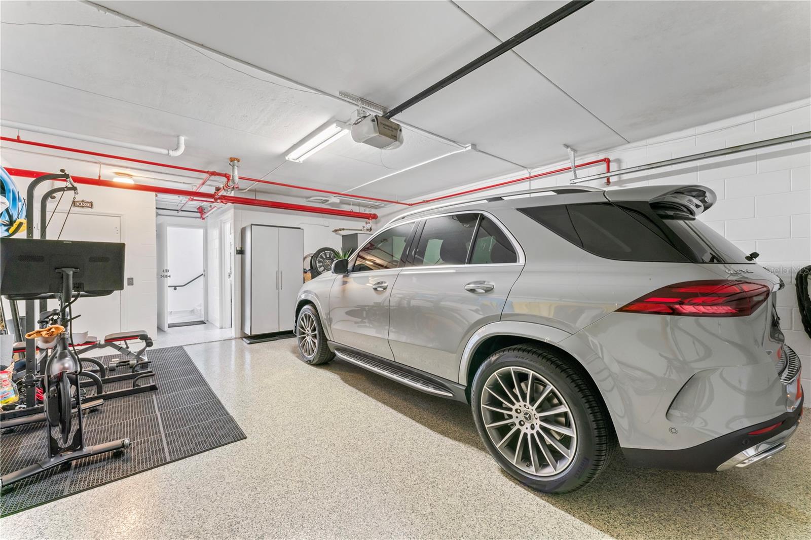 4950 BAYSHORE BLVD #27