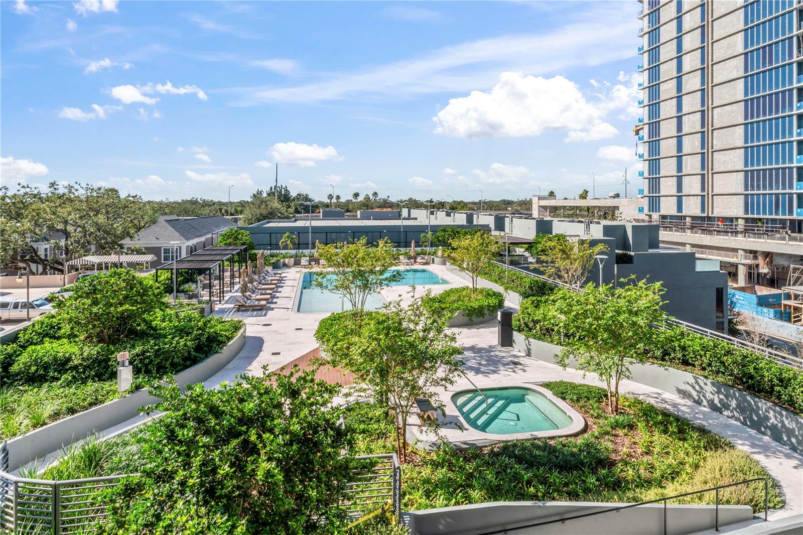 2912 W SANTIAGO ST #404