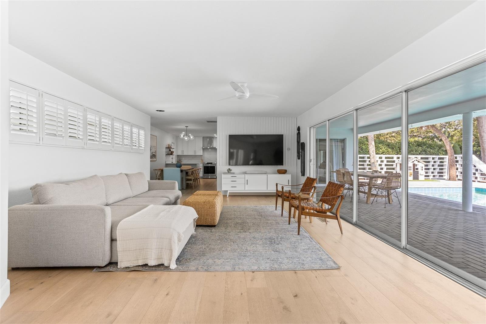 3236 SAN PEDRO ST