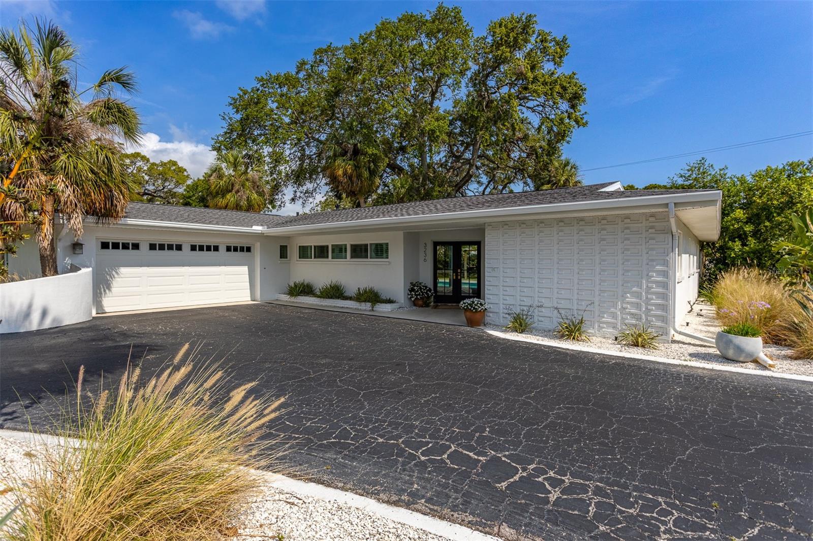 3236 SAN PEDRO ST