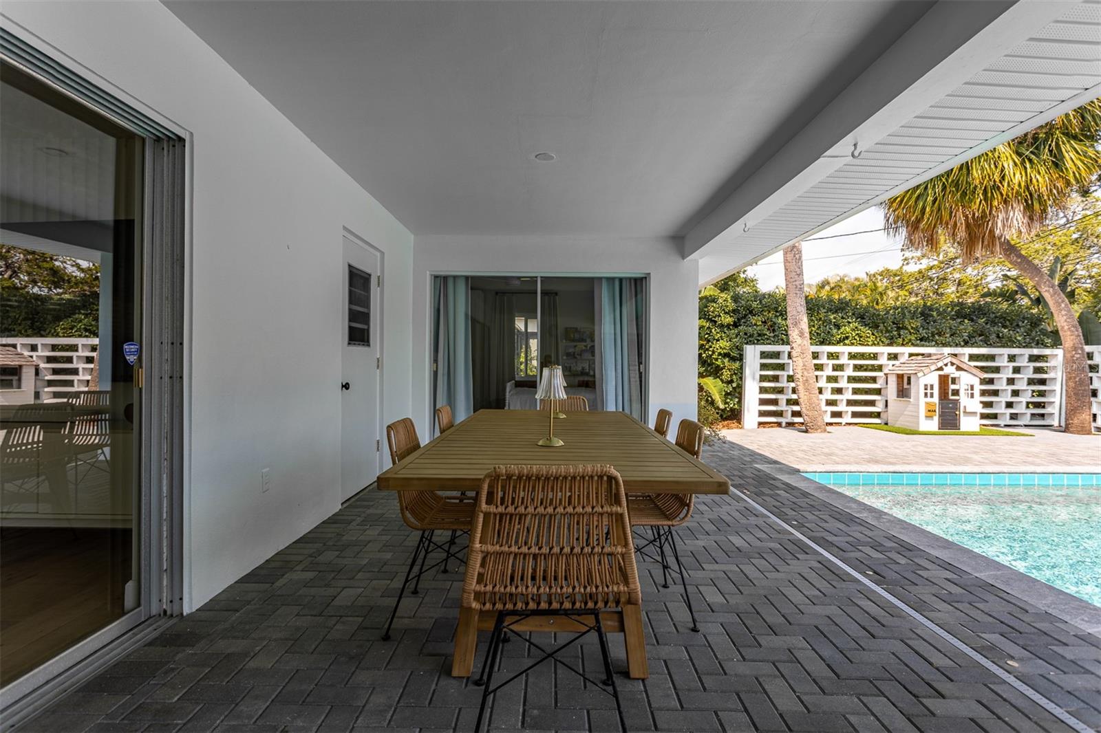 3236 SAN PEDRO ST