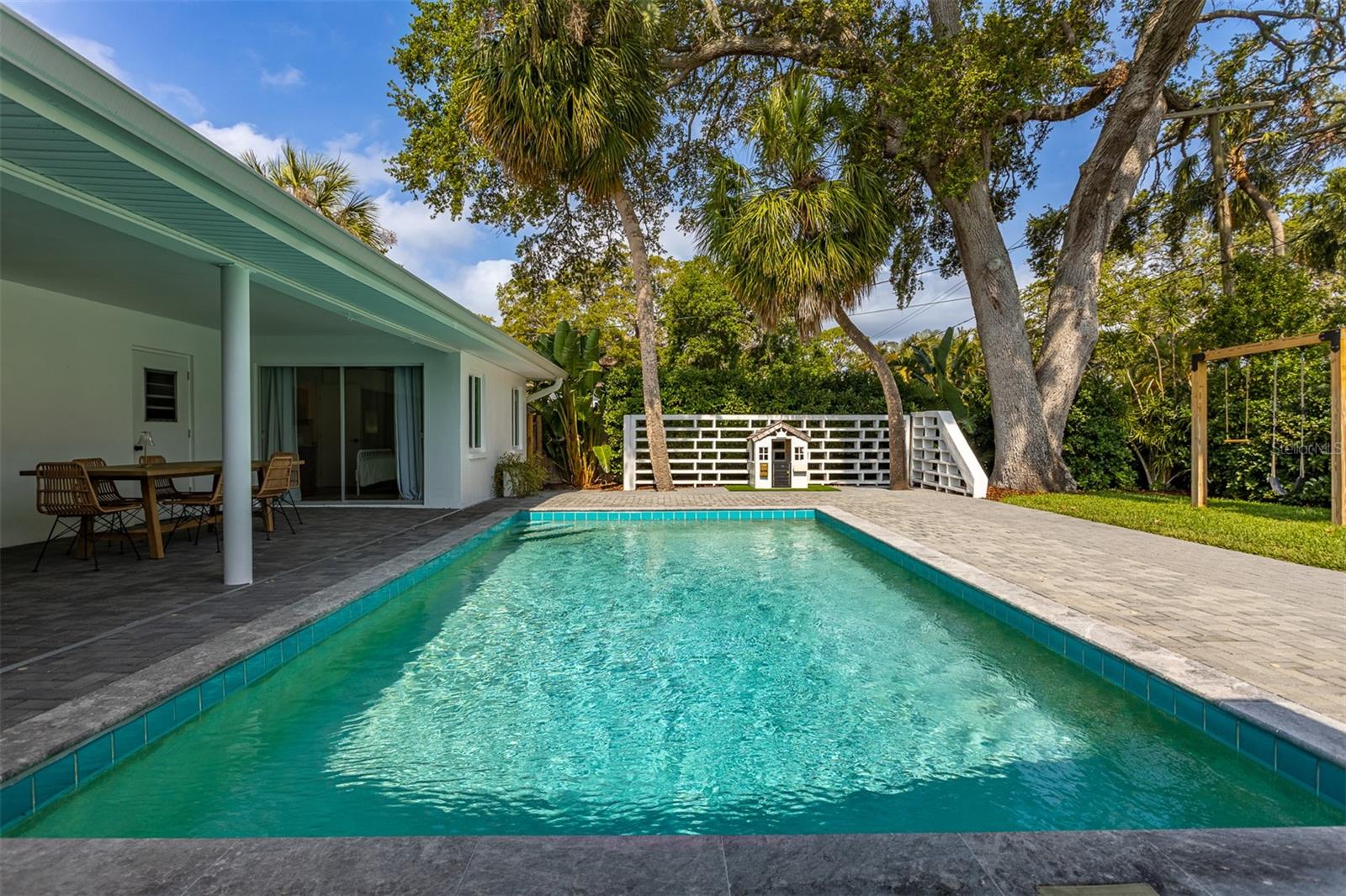 3236 SAN PEDRO ST