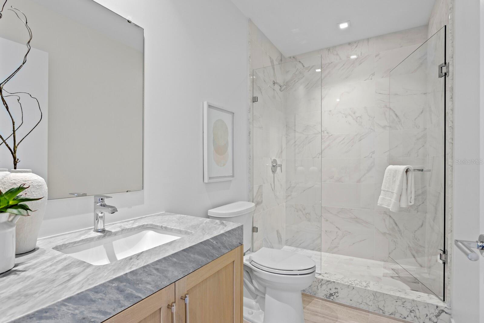 2912 SANTIAGO ST #1201