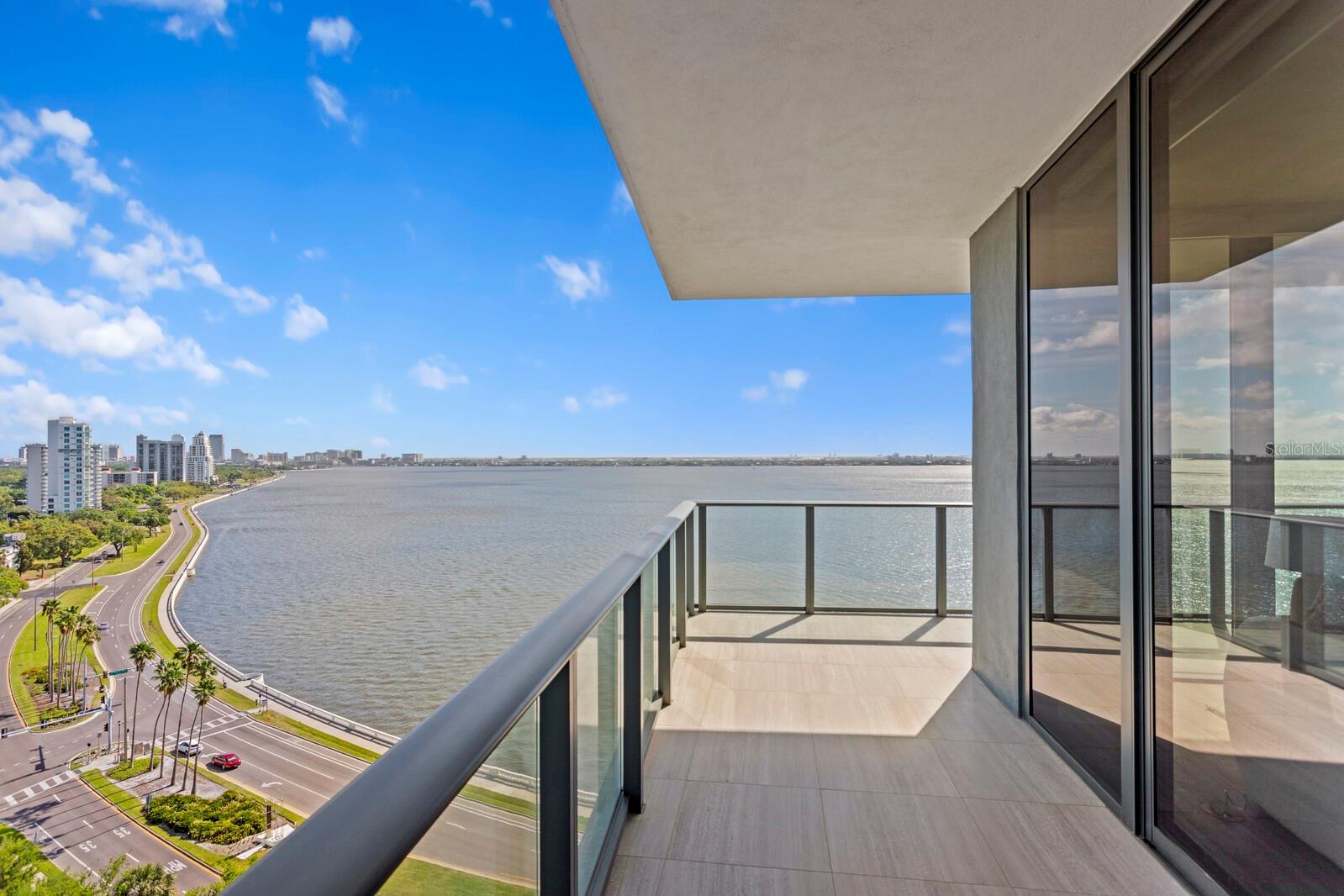 2912 SANTIAGO ST #1201