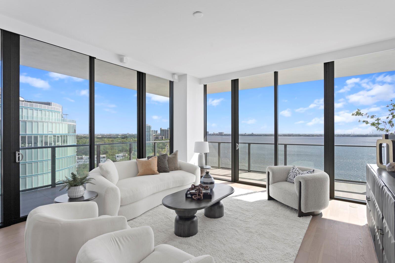 2912 SANTIAGO ST #1201