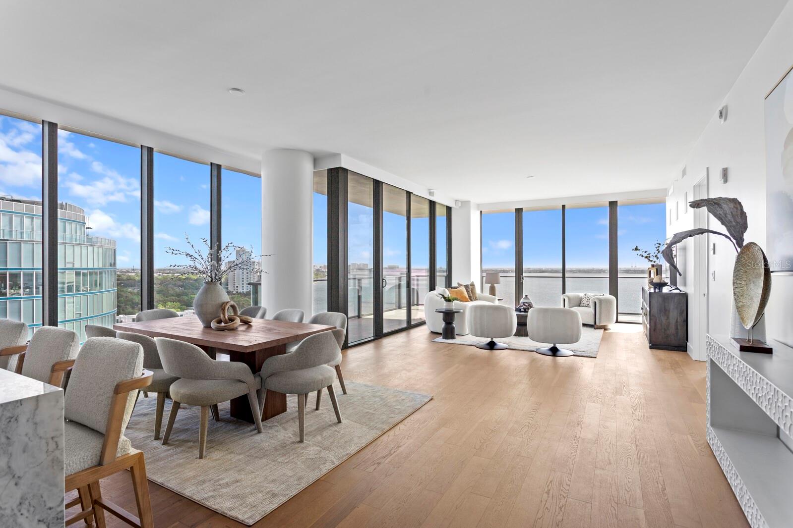 2912 SANTIAGO ST #1201