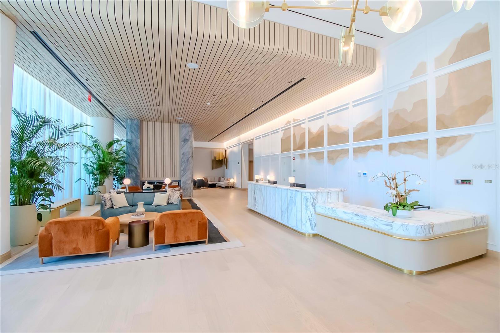 2912 SANTIAGO ST #1201