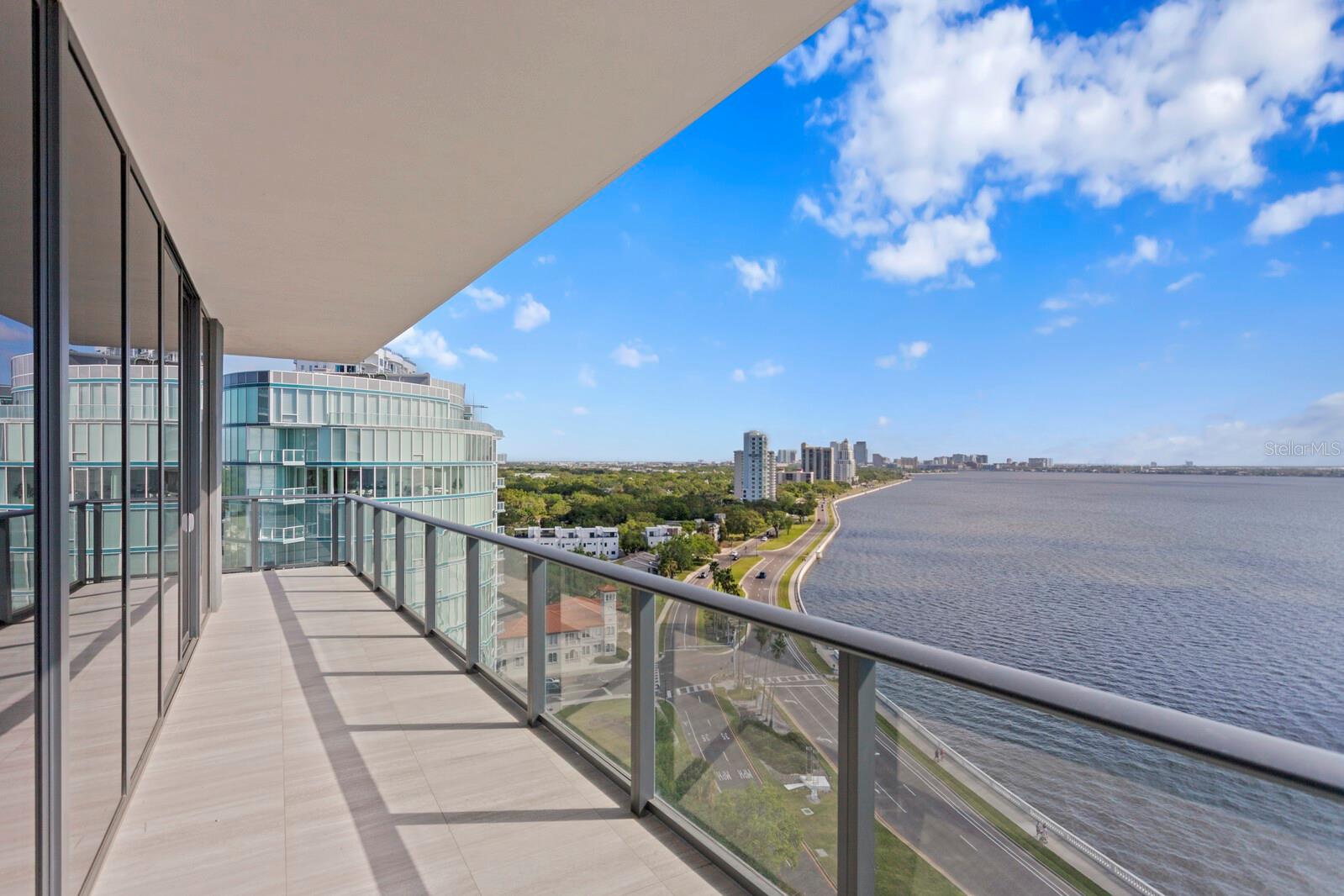 2912 SANTIAGO ST #1201