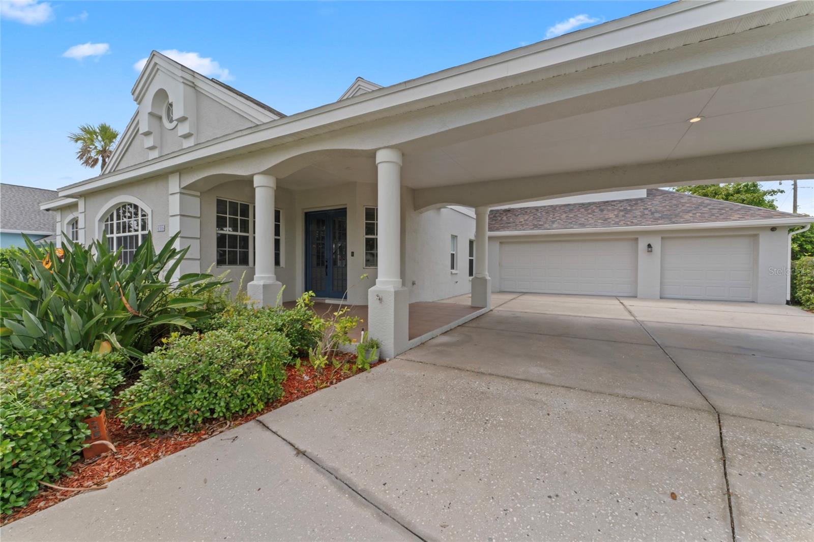 4306 BARRACUDA DR