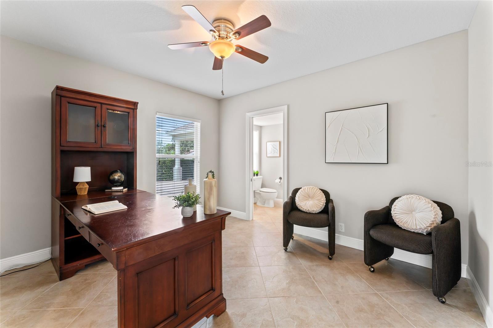 4306 BARRACUDA DR