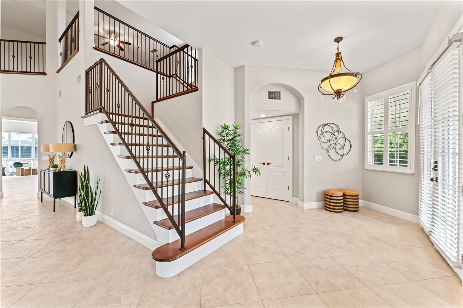 4306 BARRACUDA DR