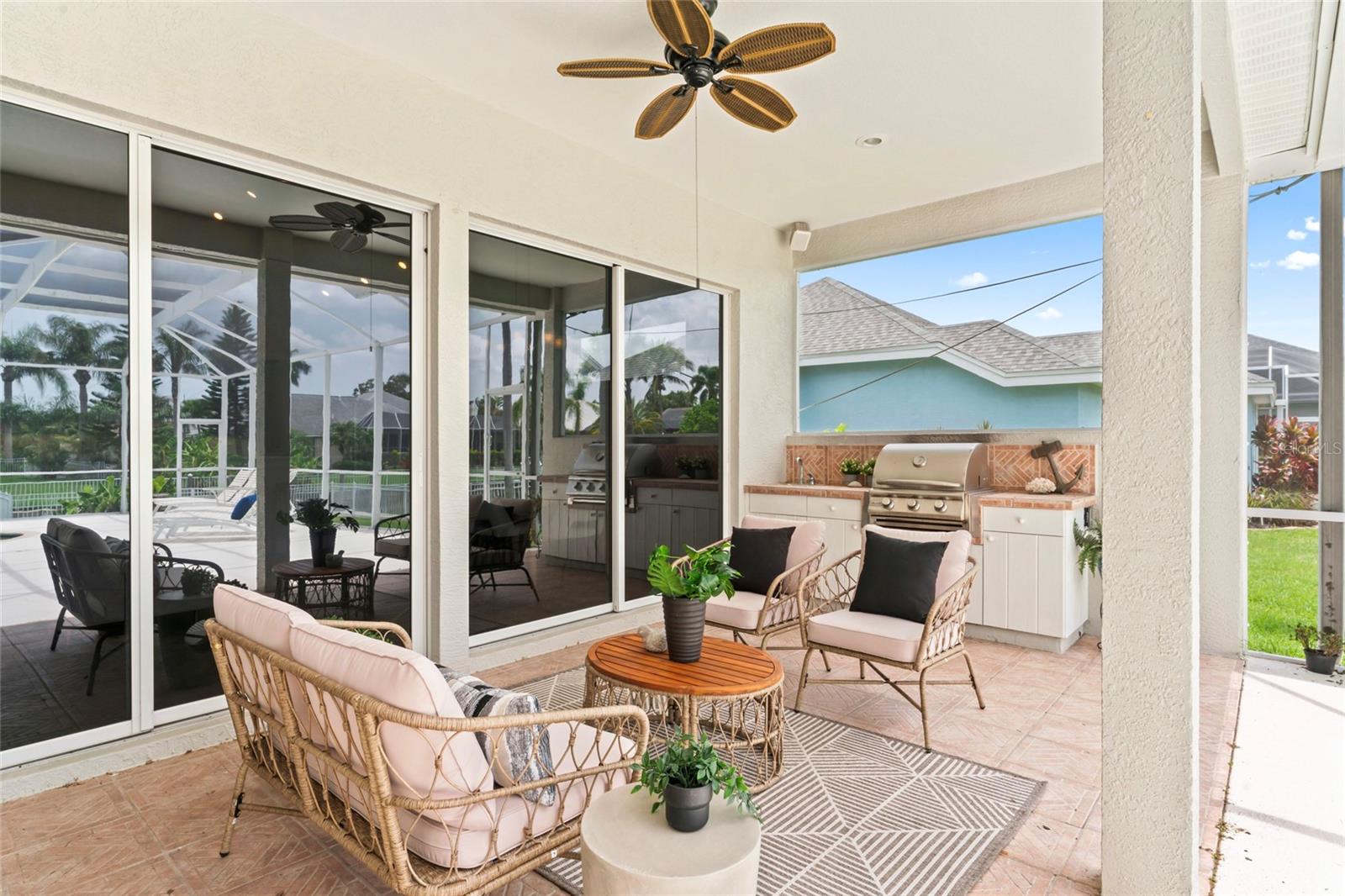 4306 BARRACUDA DR