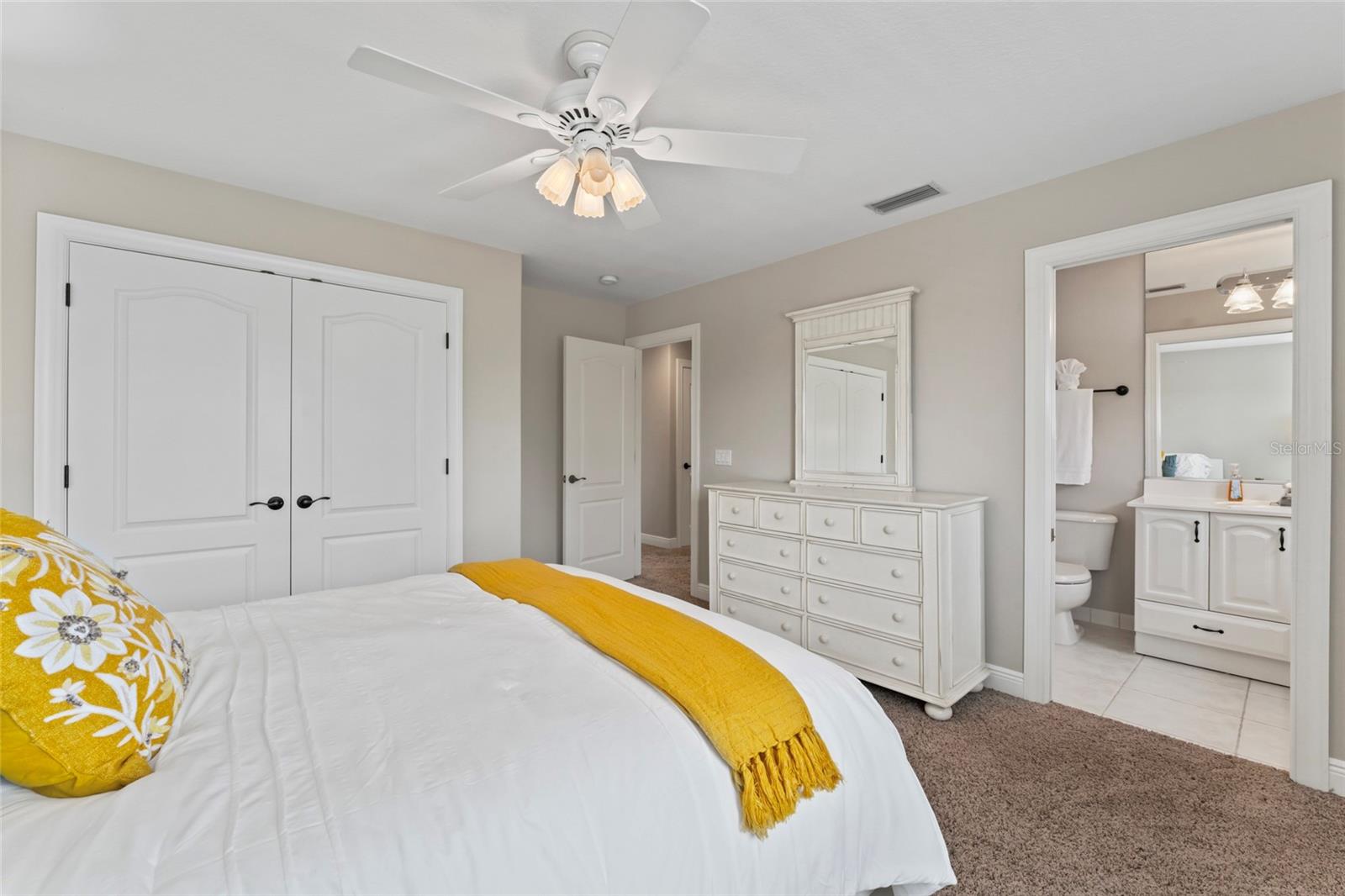 4306 BARRACUDA DR
