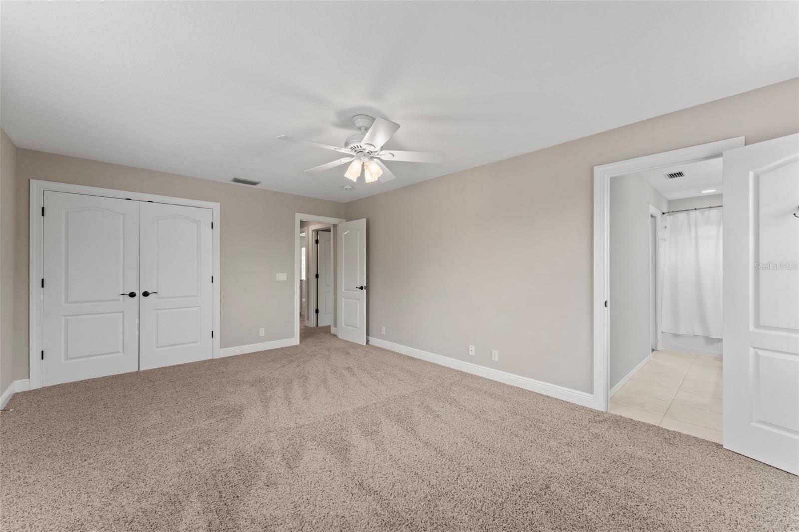 4306 BARRACUDA DR