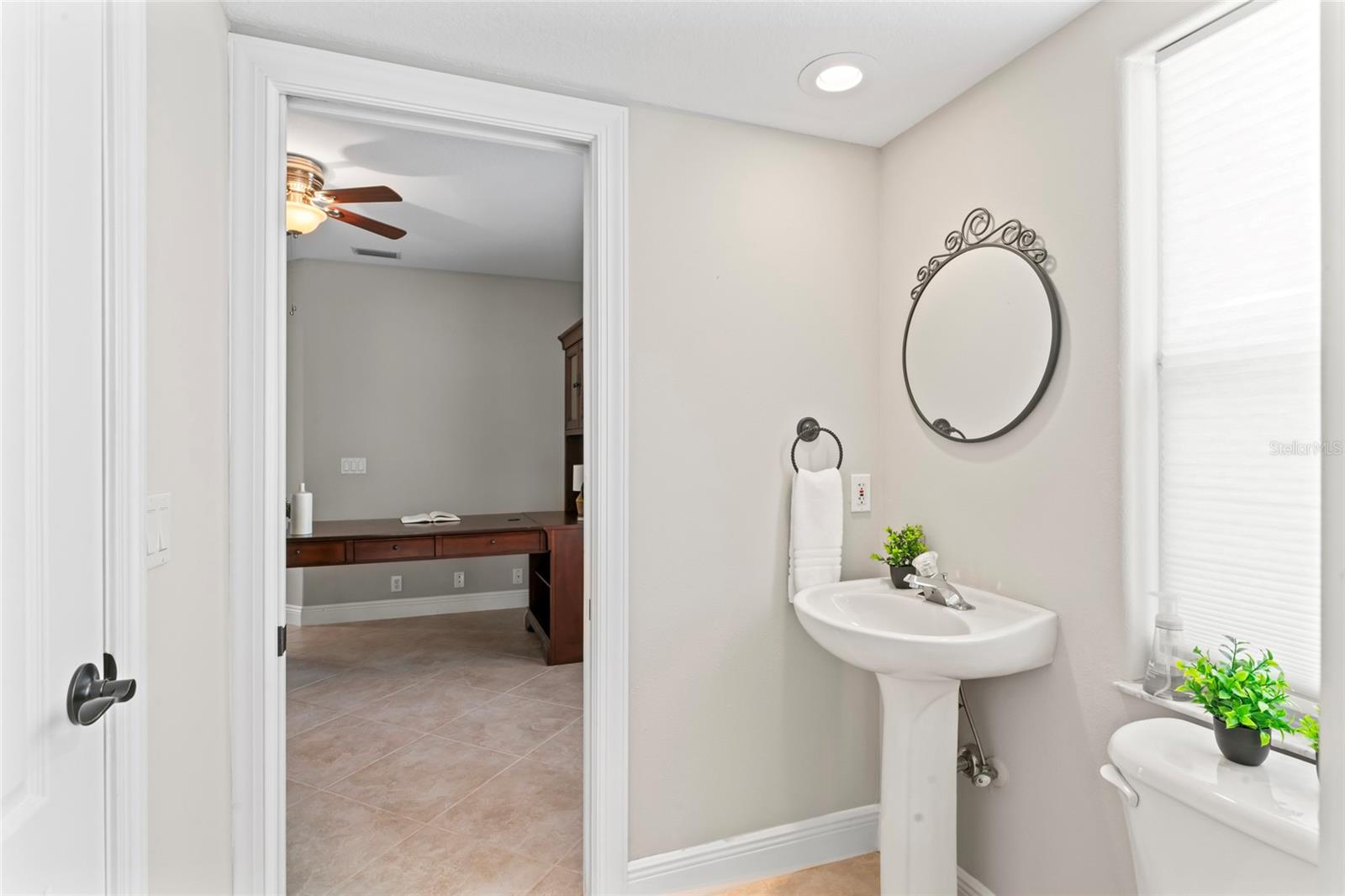 4306 BARRACUDA DR