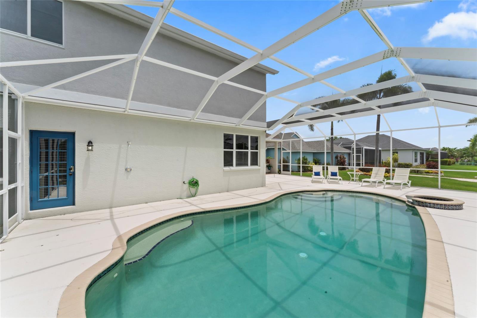4306 BARRACUDA DR