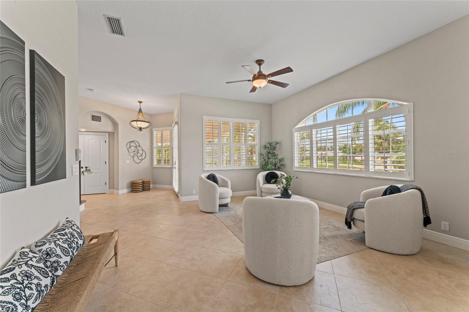 4306 BARRACUDA DR