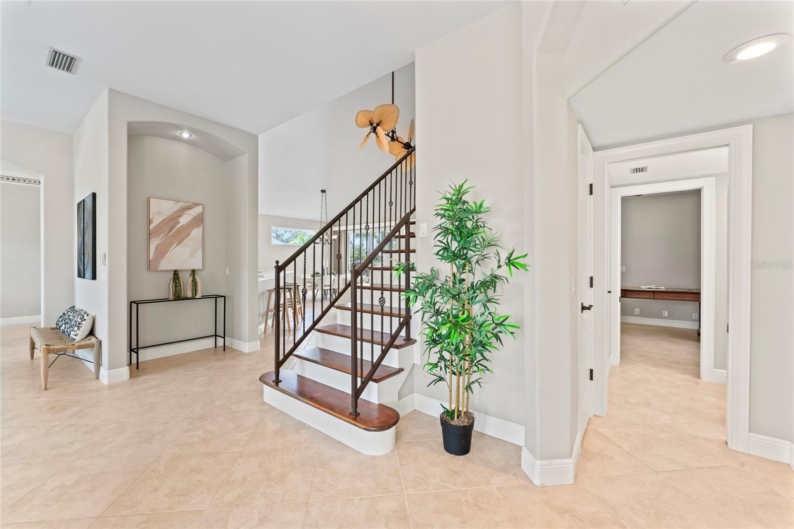 4306 BARRACUDA DR