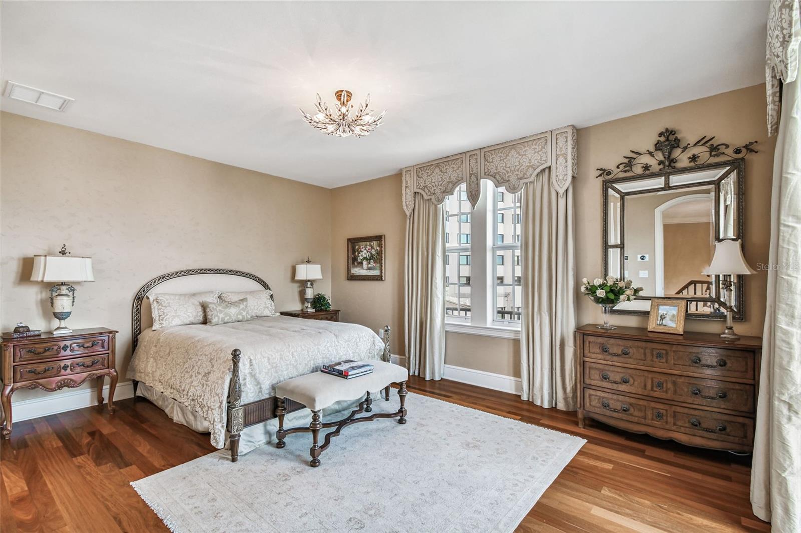 2802 BAYPOINTE CIR