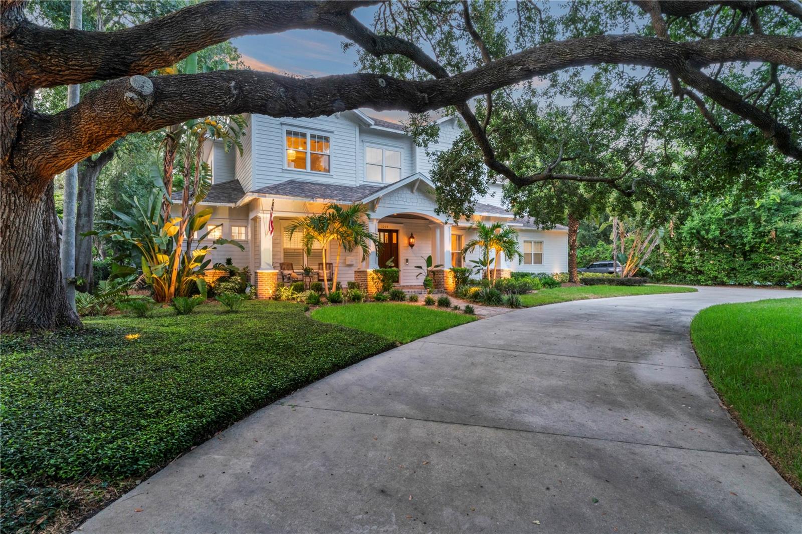 3207 W MORRISON AVE