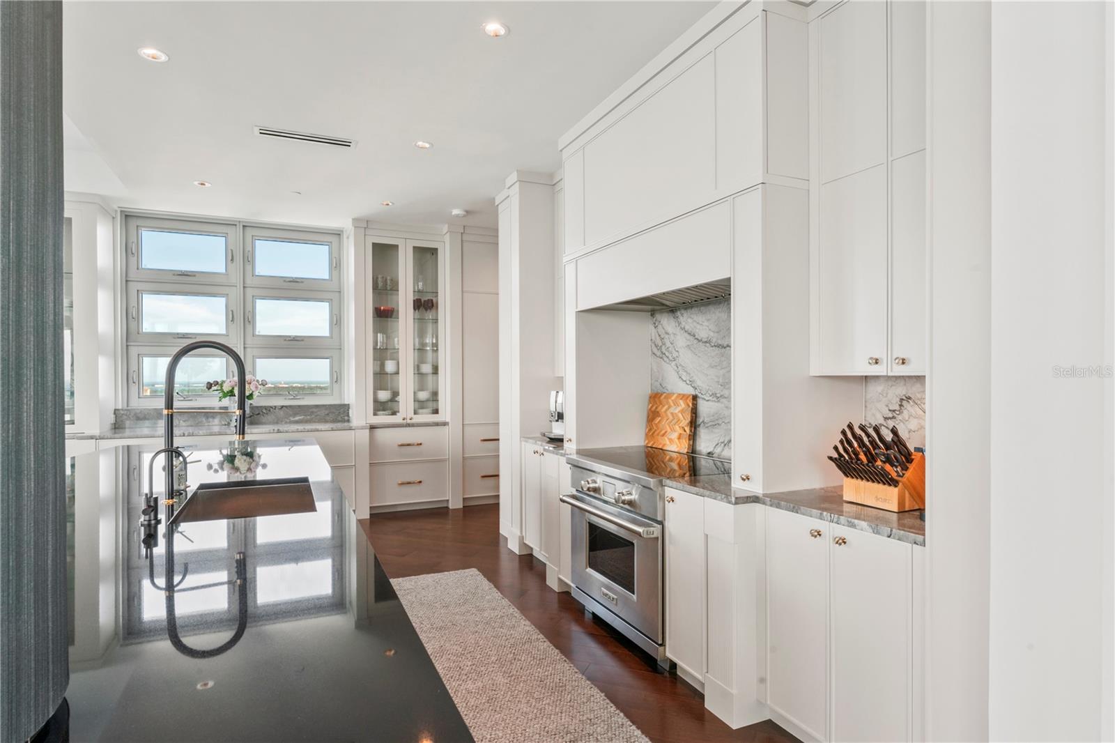 3401 BAYSHORE BLVD #2500