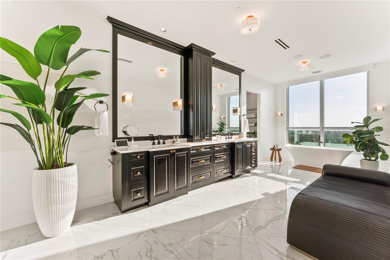 3401 BAYSHORE BLVD #2500