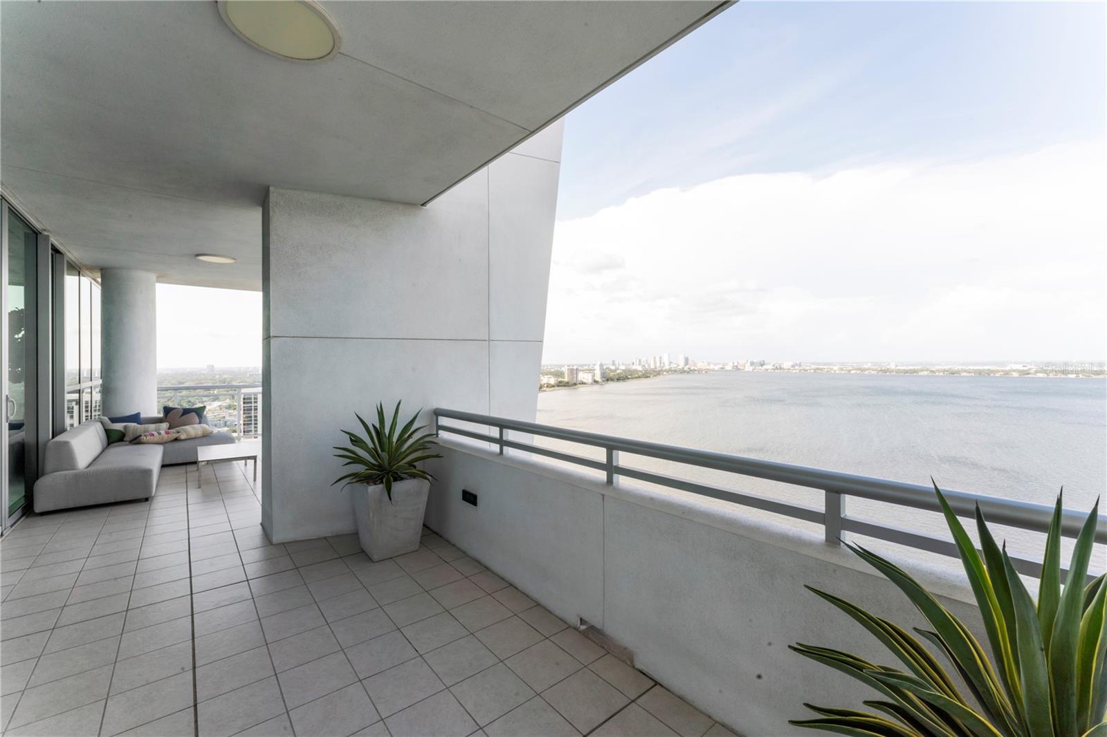 3401 BAYSHORE BLVD #2500