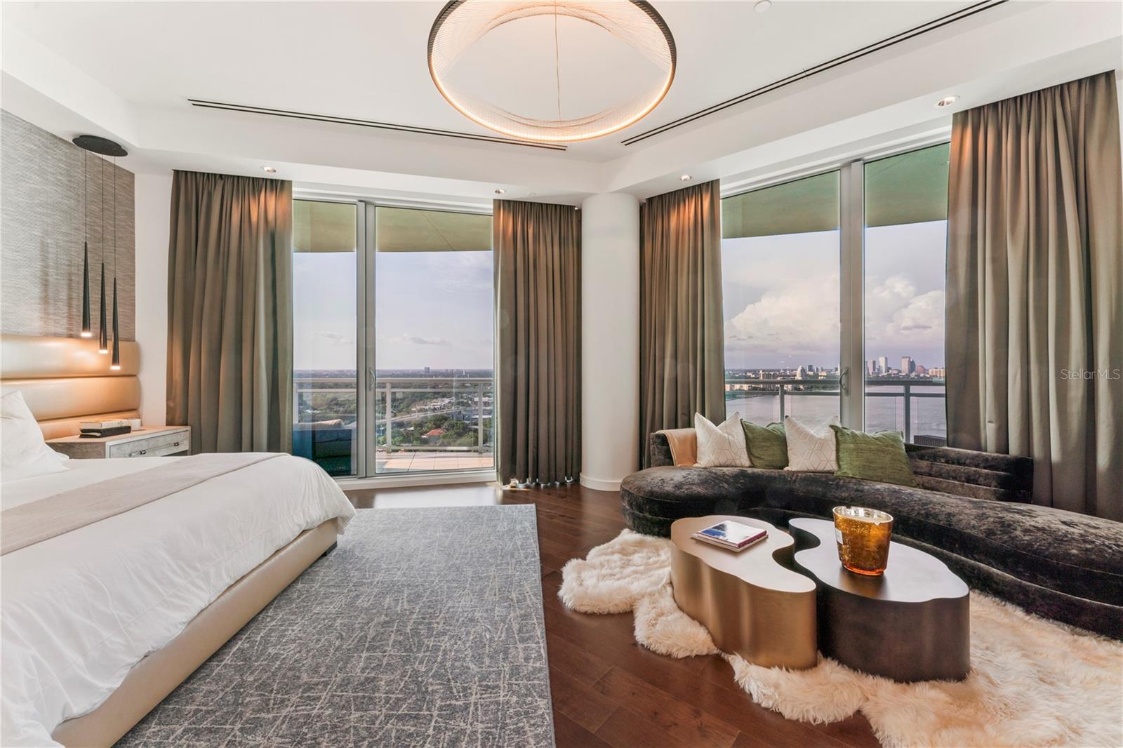 3401 BAYSHORE BLVD #2500