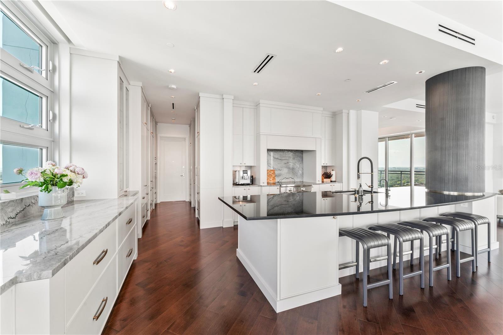 3401 BAYSHORE BLVD #2500