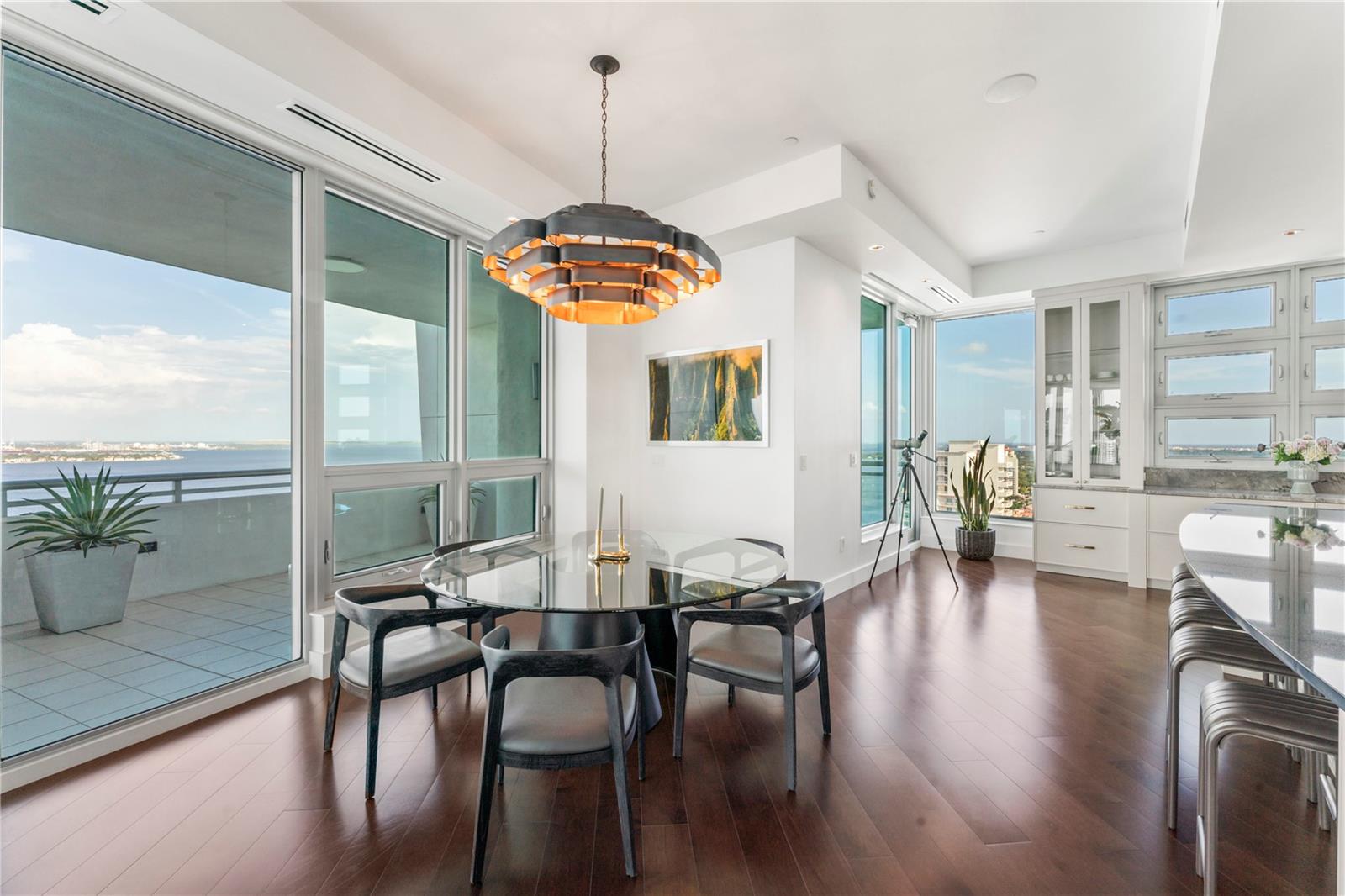 3401 BAYSHORE BLVD #2500