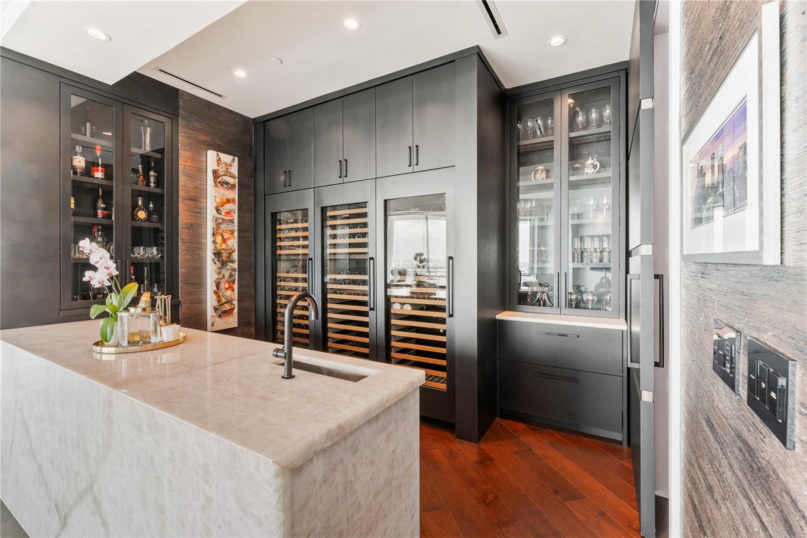 3401 BAYSHORE BLVD #2500