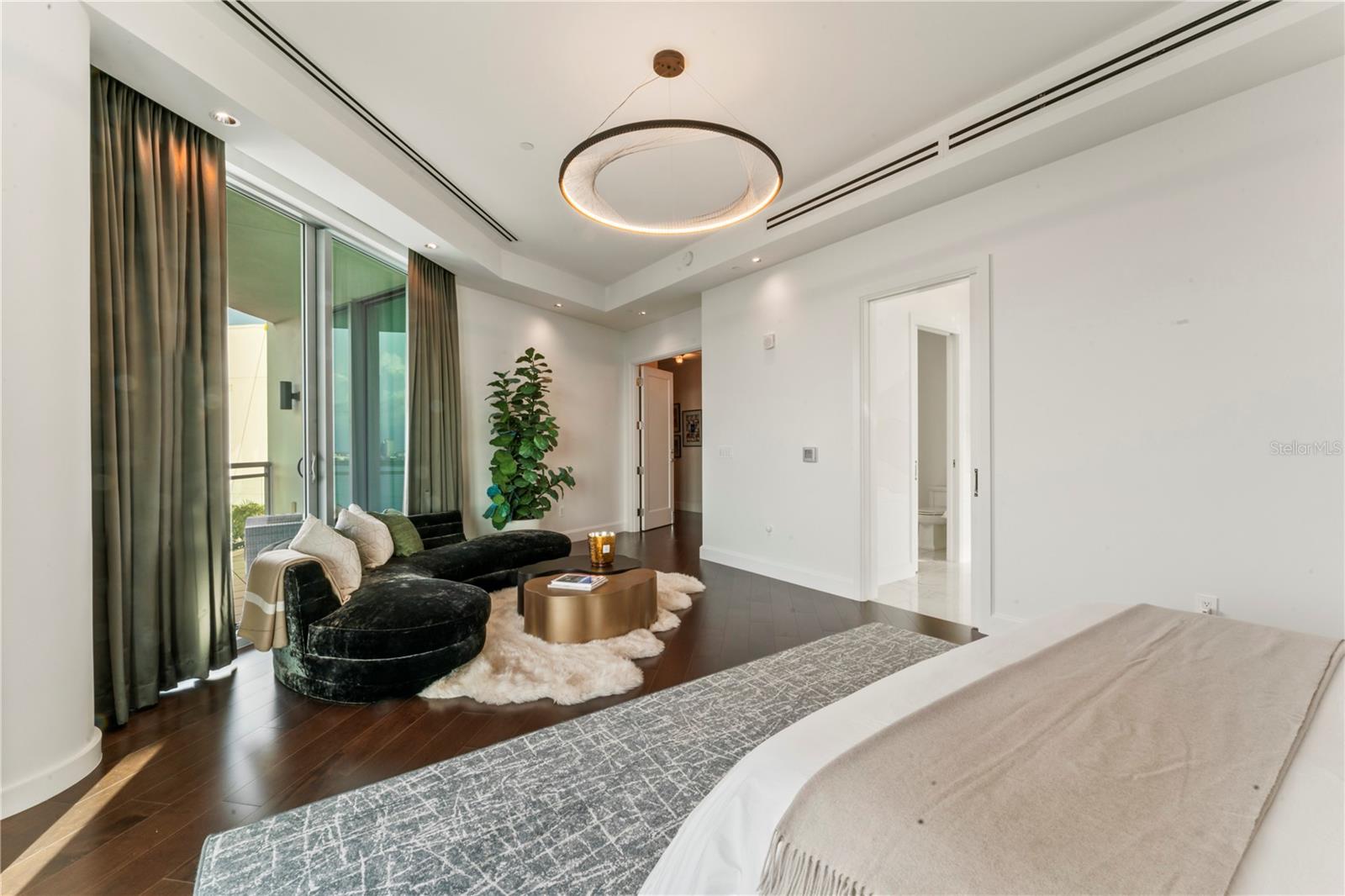 3401 BAYSHORE BLVD #2500