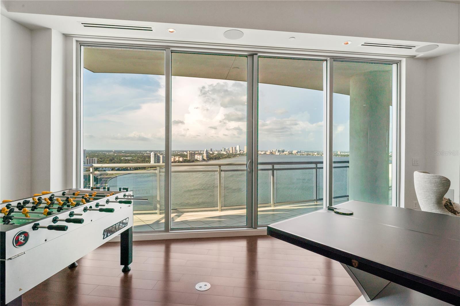 3401 BAYSHORE BLVD #2500