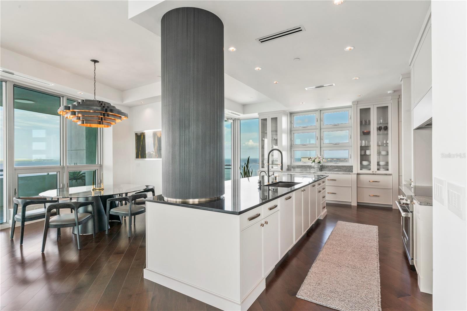 3401 BAYSHORE BLVD #2500