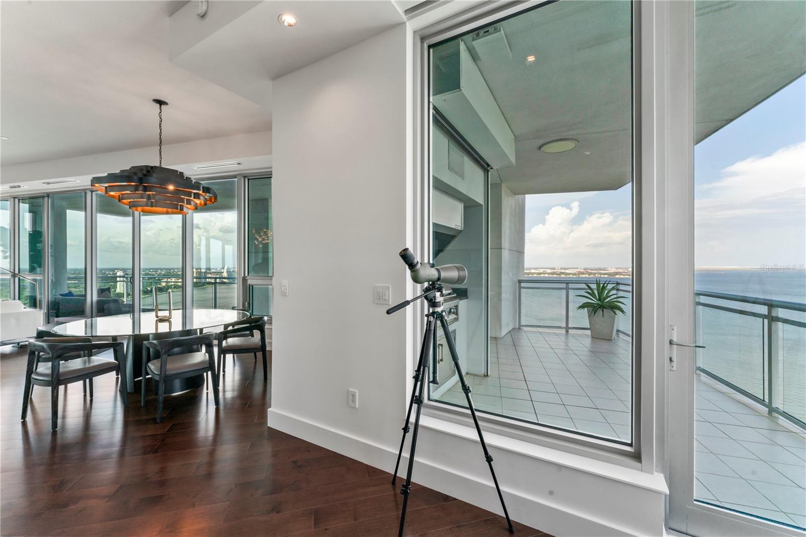 3401 BAYSHORE BLVD #2500