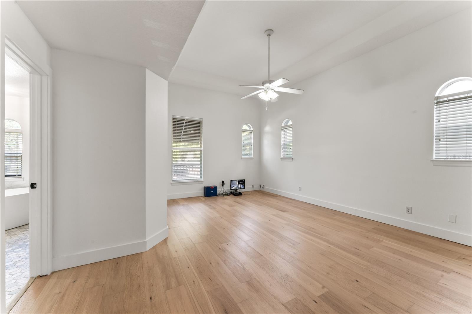 407 S WESTLAND AVE #4