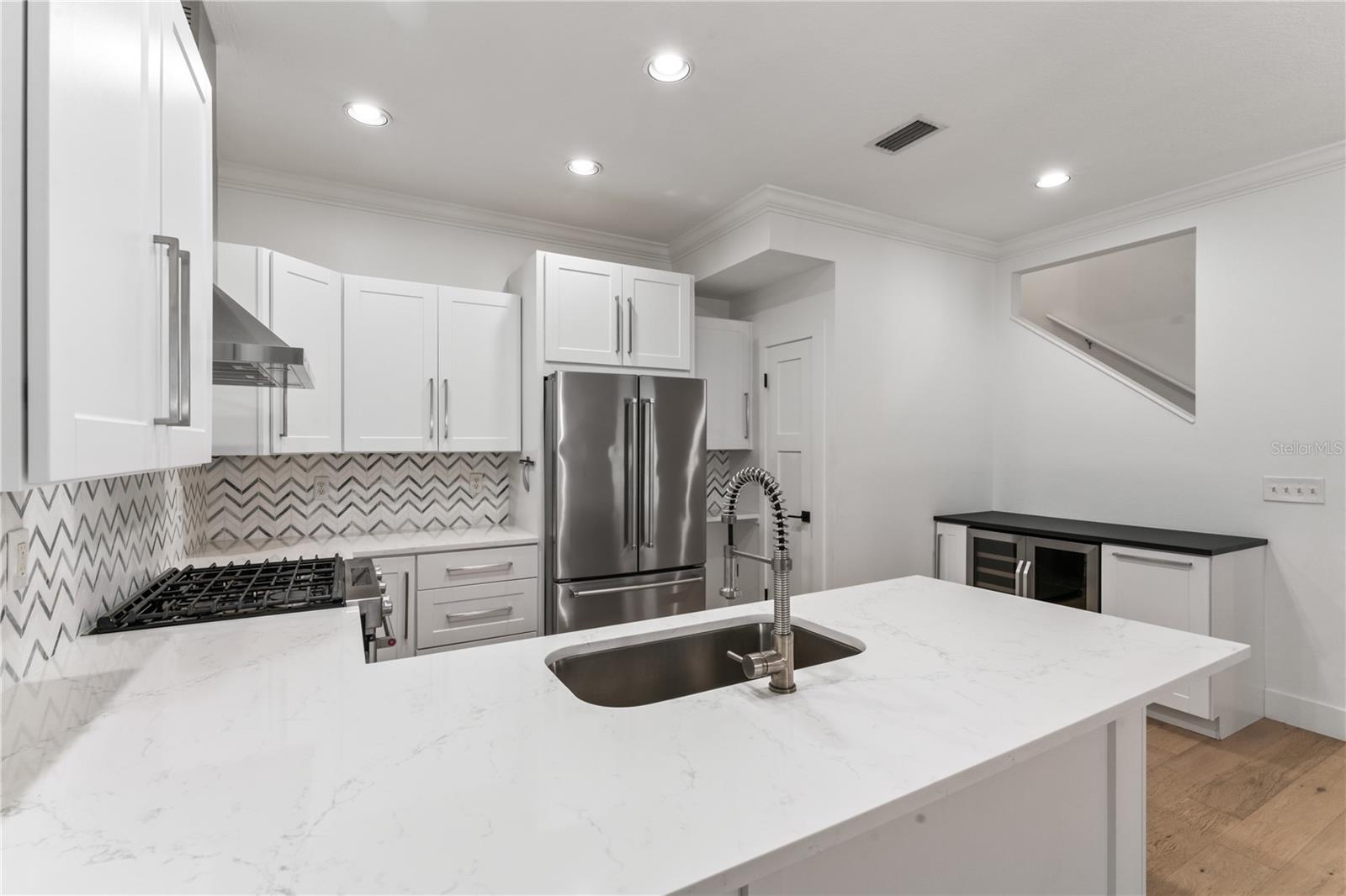 407 S WESTLAND AVE #4