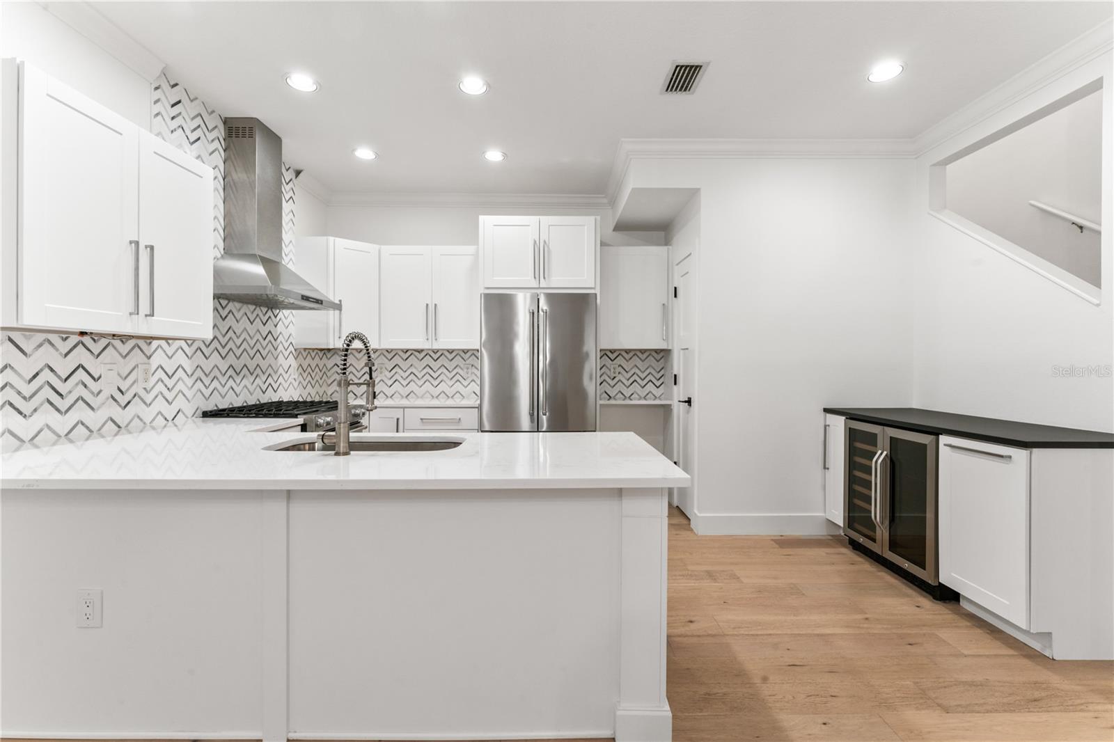 407 S WESTLAND AVE #4