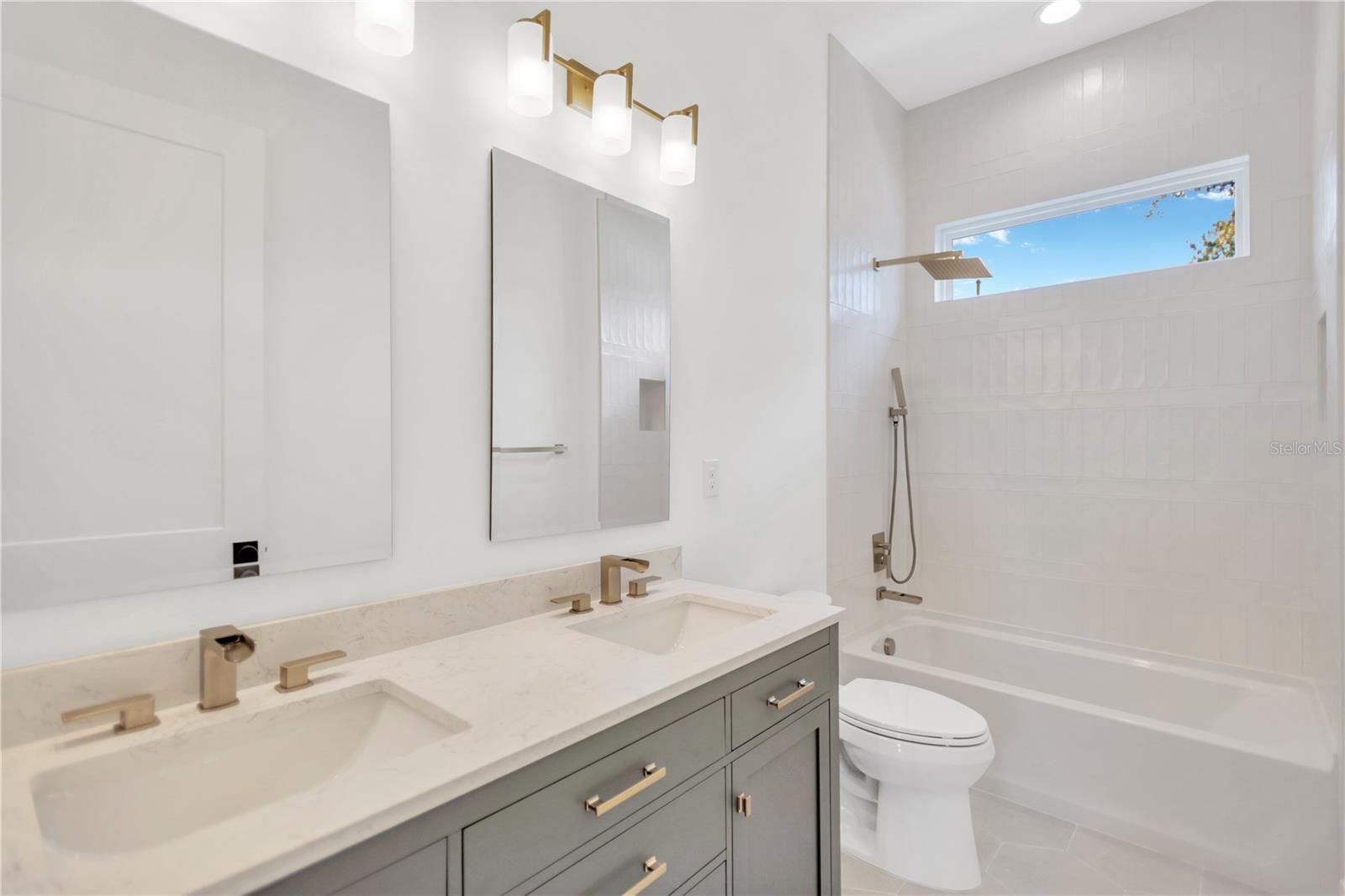 3019 W BALLAST POINT BLVD