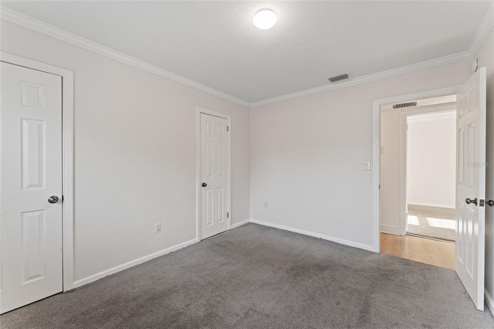 4011 W EL PRADO BLVD