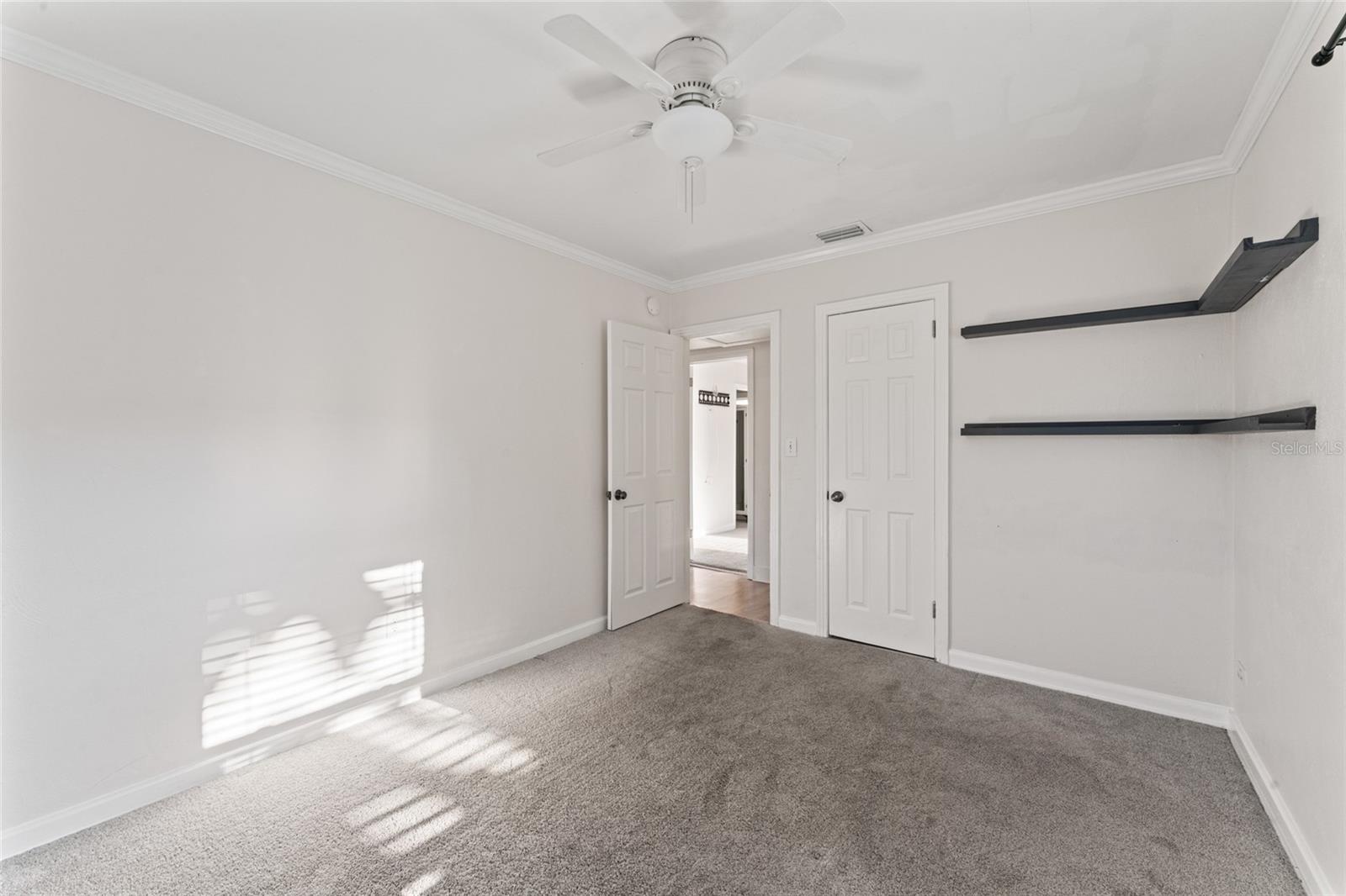 4011 W EL PRADO BLVD