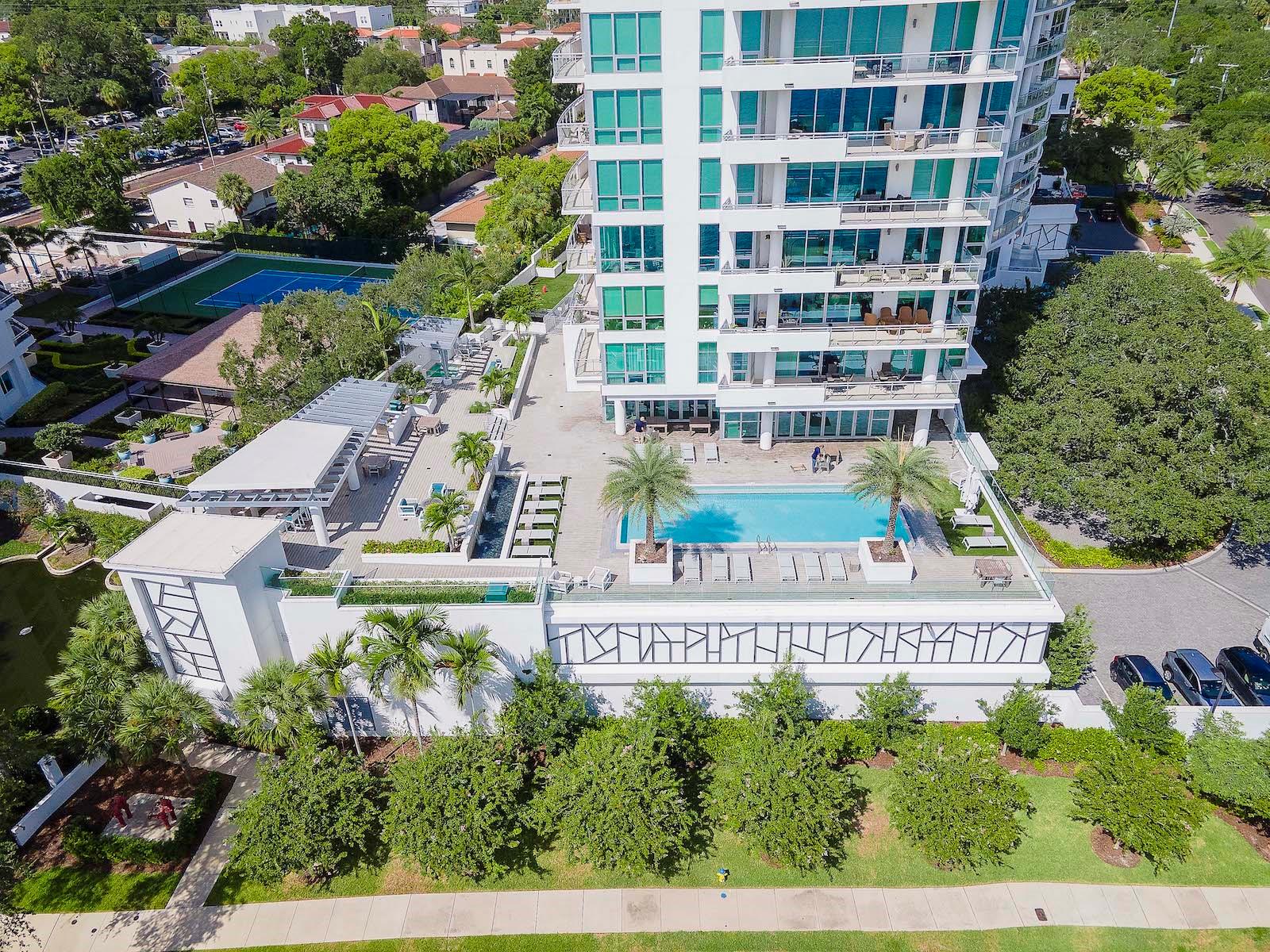 3401 BAYSHORE BLVD #1704