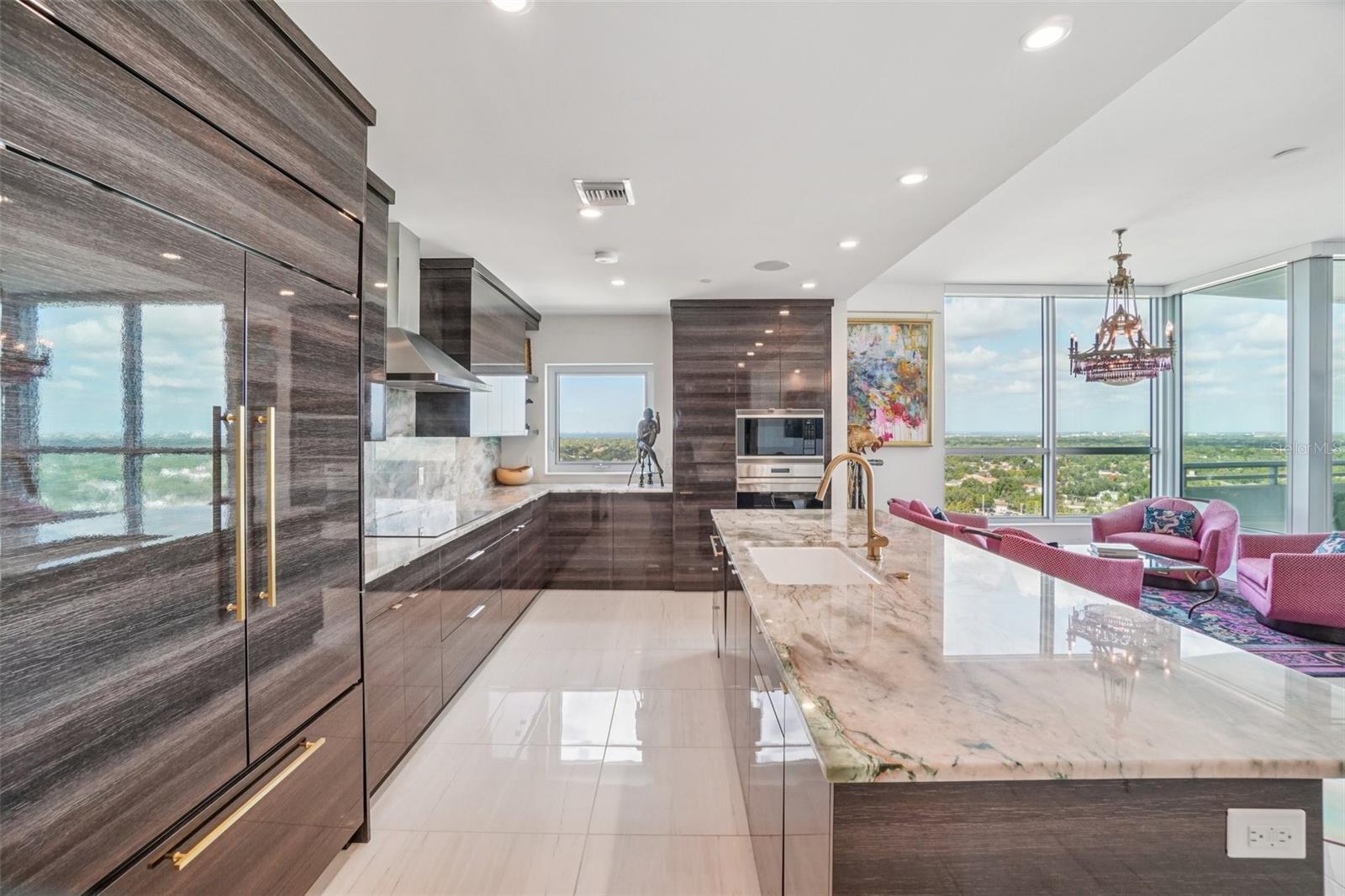 3401 BAYSHORE BLVD #1704