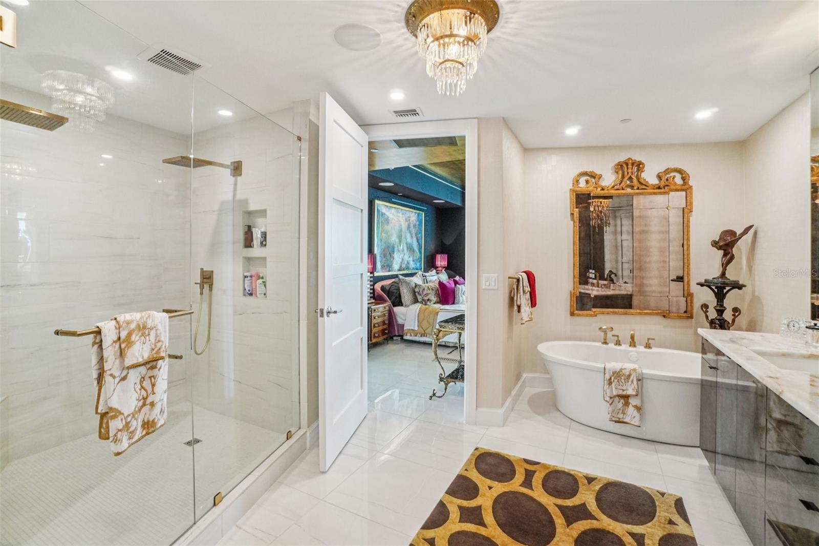 3401 BAYSHORE BLVD #1704