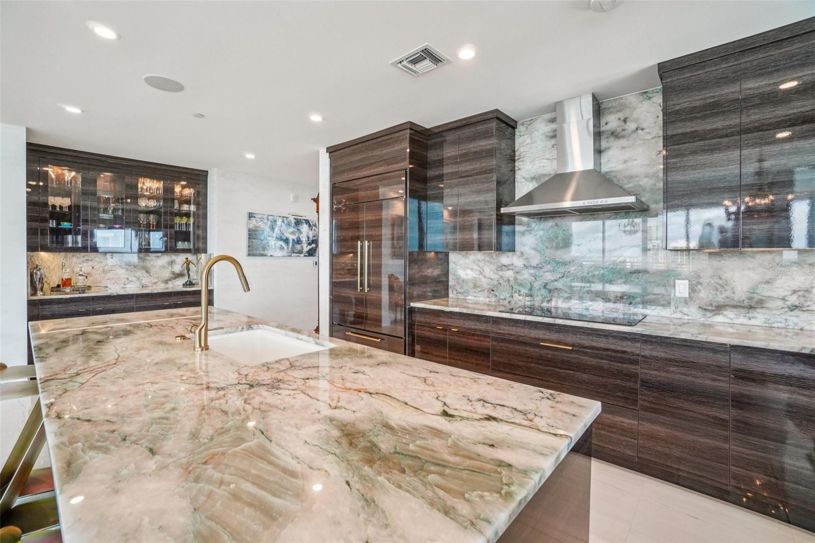 3401 BAYSHORE BLVD #1704