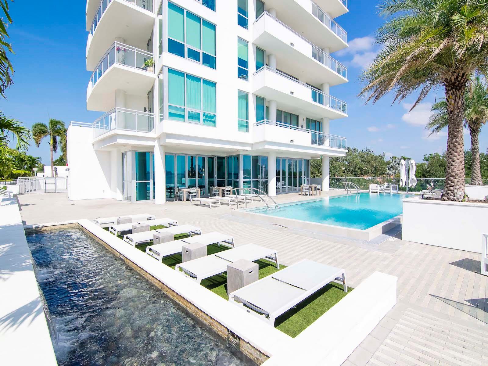 3401 BAYSHORE BLVD #1704