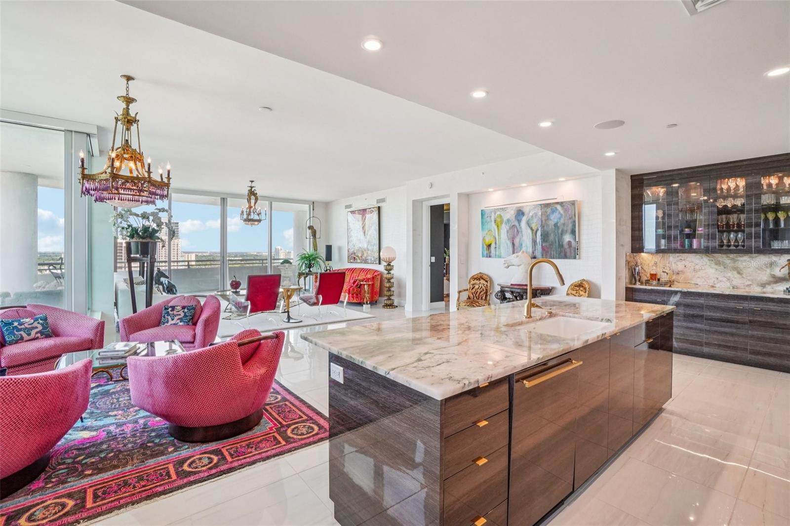 3401 BAYSHORE BLVD #1704