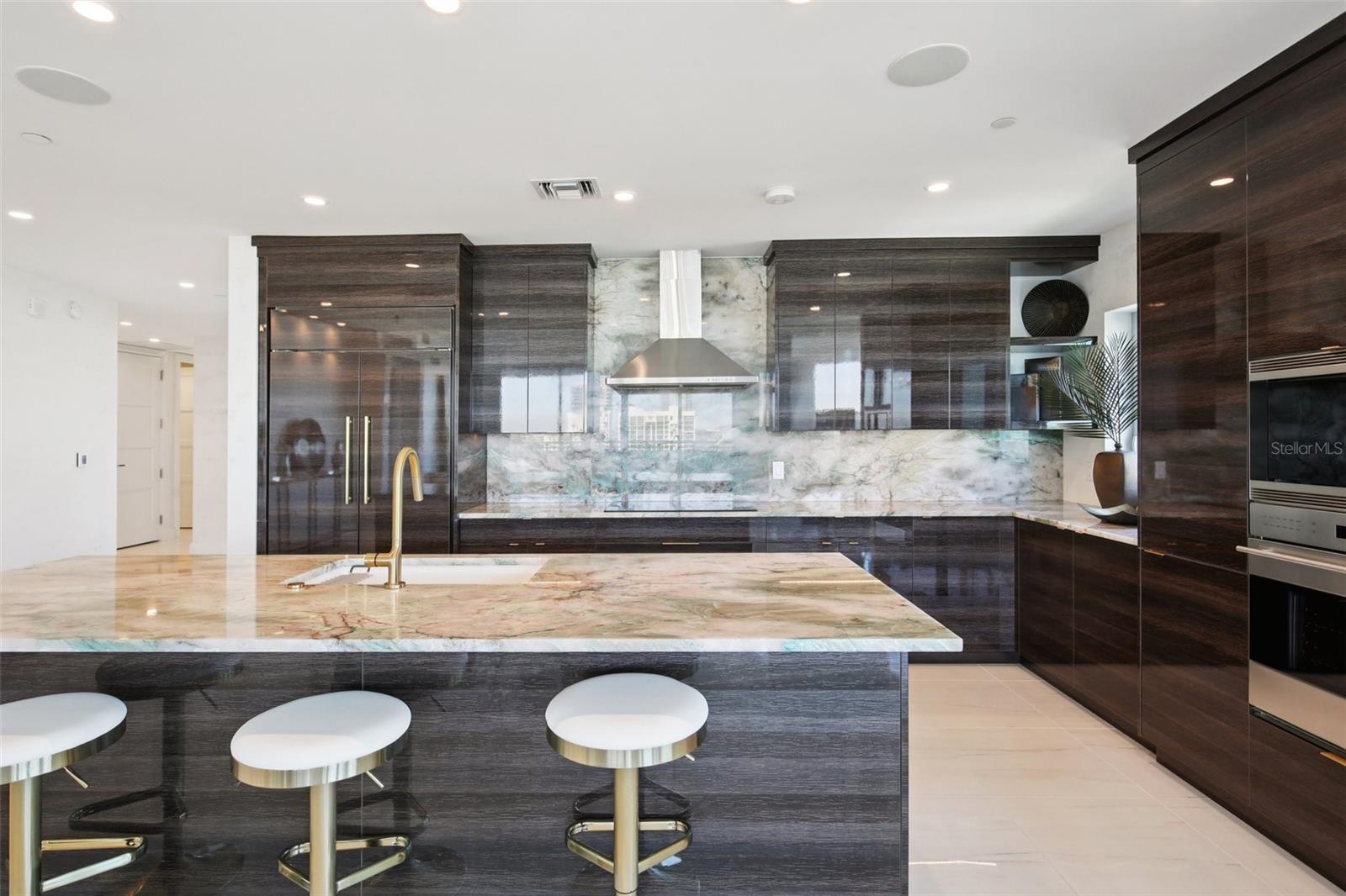 3401 BAYSHORE BLVD #1704