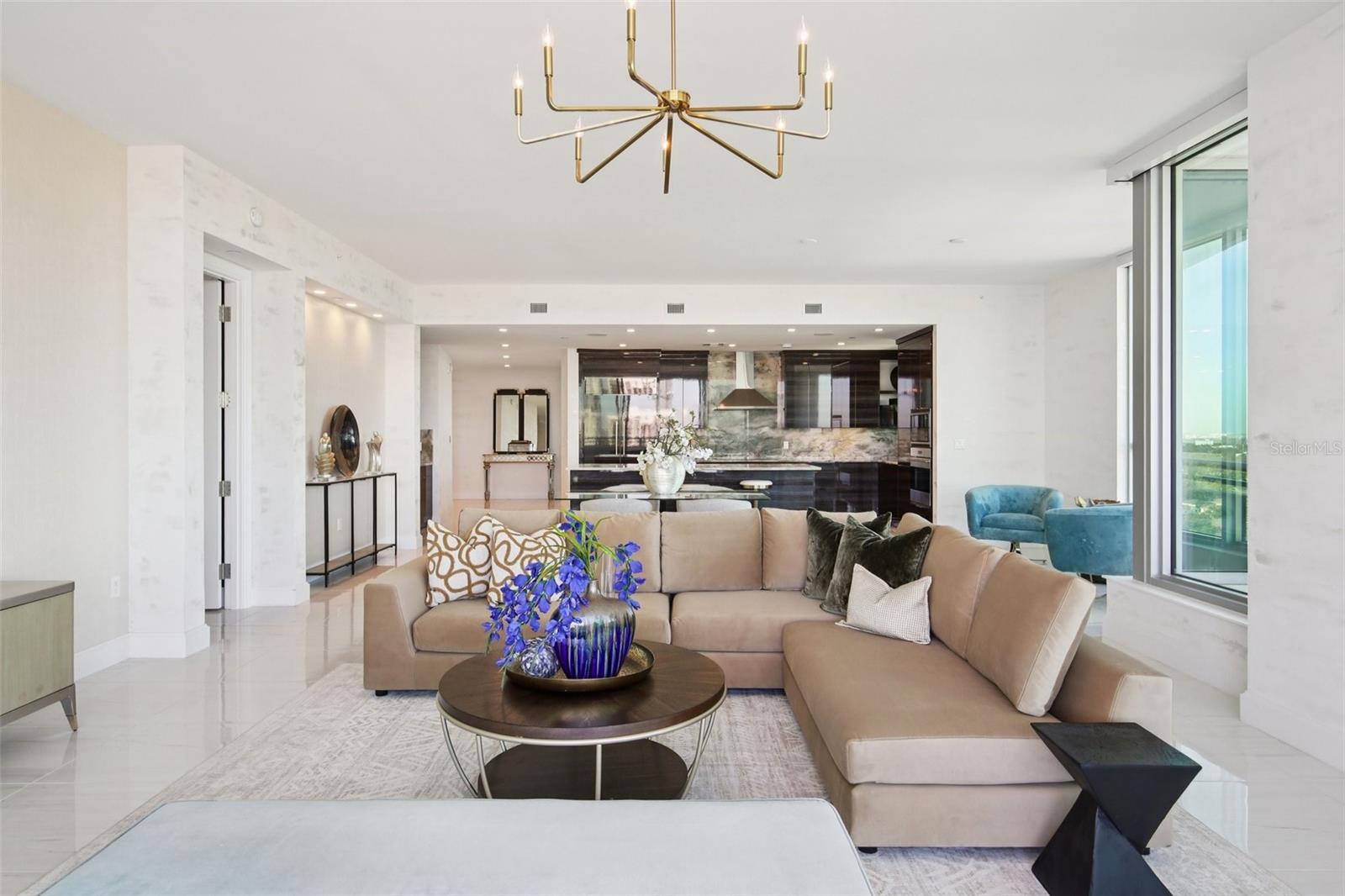 3401 BAYSHORE BLVD #1704